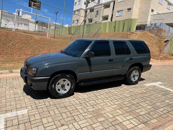 CHEVROLET BLAZER 4.3 SFI DLX 4X2 V6 12V GASOLINA 4P MANUAL